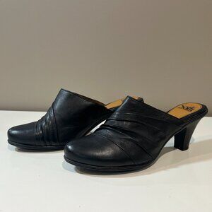 SOFFT Candis Black Leather 3" Heel Almond Toe Mule/Clogs, Size 8.5